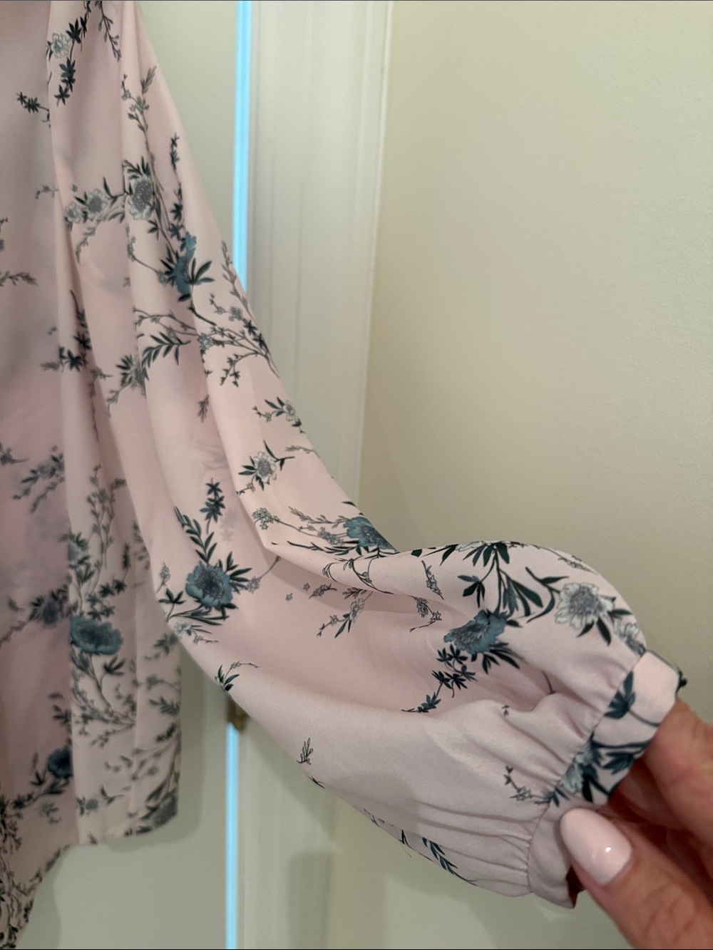Hobbs London Pink Floral Button-Front Silk Blouse - Picture 5 of 7